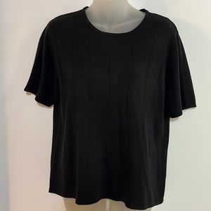 Chandler Hill black knit cable pattern short sleeve sweater. Size L